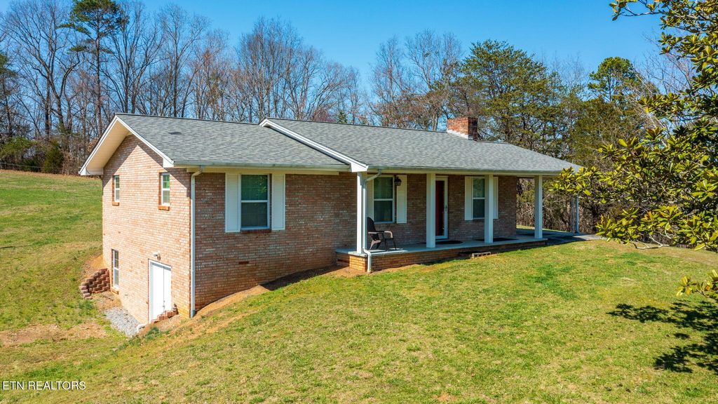 Photo of 314 Cline Rd, Dandridge, TN 37725 (MLS # 1280600)