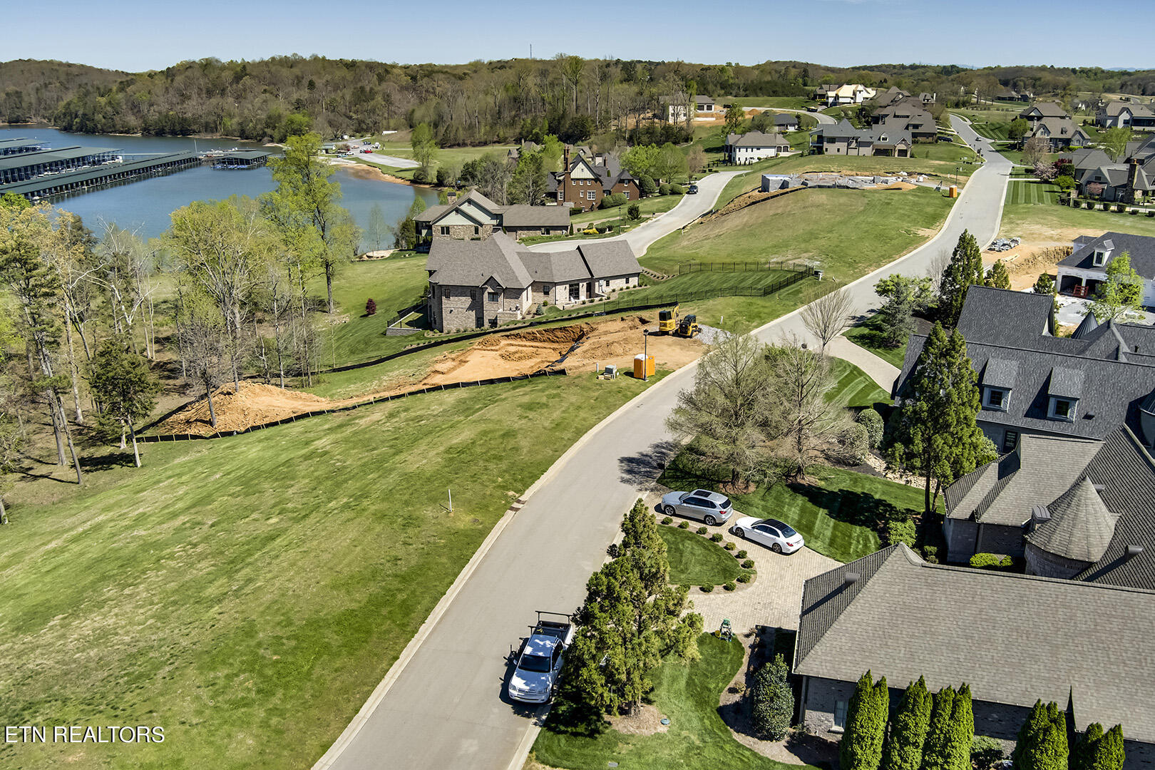 16718 Lighthouse Pointe Drive