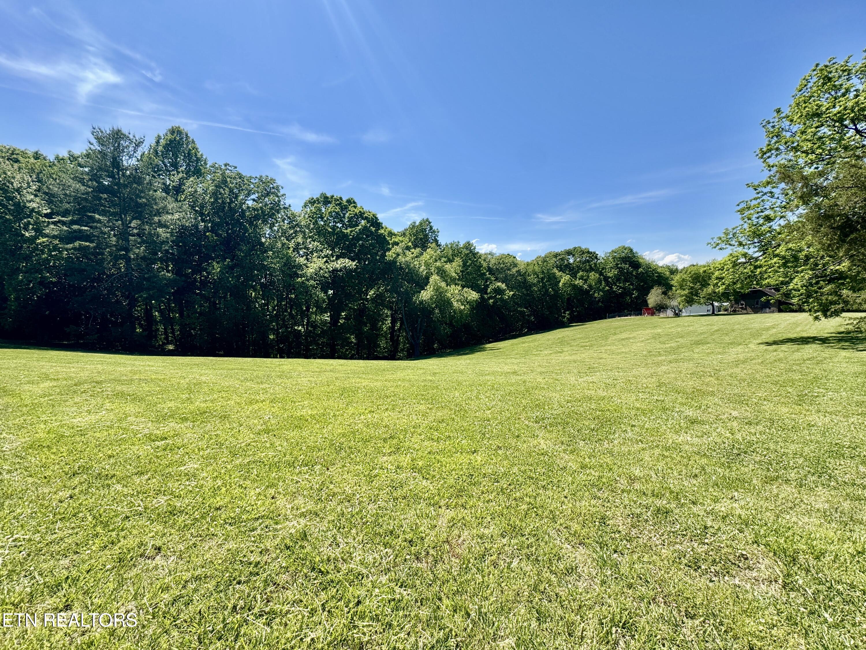 214 Sequoyah Rd