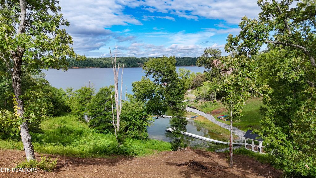 Photo of 57 Stone Harbor Drive, Dandridge, TN 37725 (MLS # 1348406)