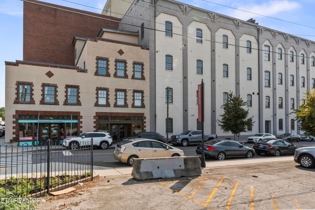 Photo of 222 N Central St #B6, Knoxville, TN 37917 (MLS # 1300255)