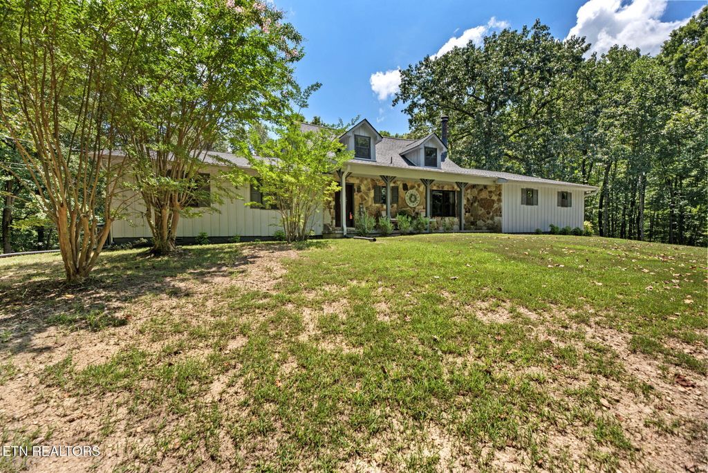 Photo of 149 Mike Miller Lane, Clinton, TN 37716 (MLS # 1309736)