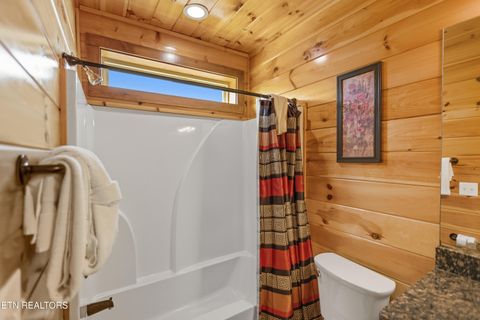 Tiny photo for 2042 Starr Crest Drive, Sevierville, TN 37876 (MLS # 1328302)