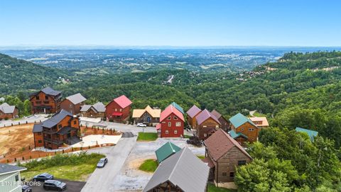 Tiny photo for 2042 Starr Crest Drive, Sevierville, TN 37876 (MLS # 1328302)