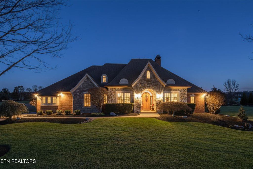 Photo of 3546 Newport Park Way, Louisville, TN 37777 (MLS # 1323187)