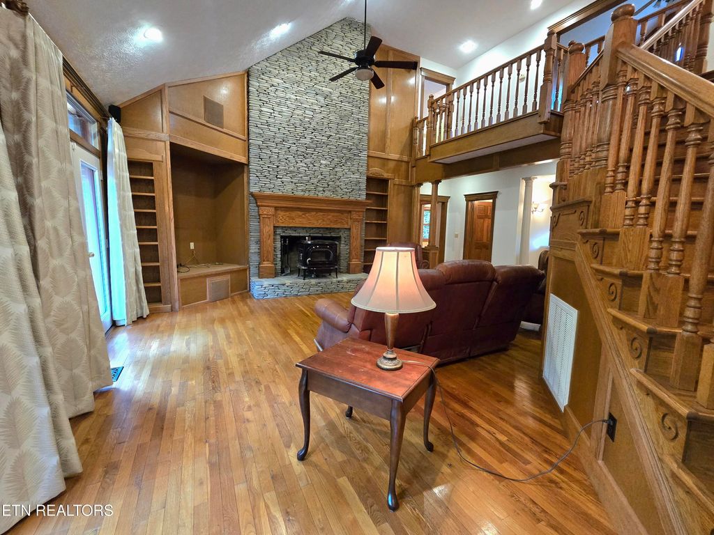 Photo of 3645 Cactus Cove Rd, Louisville, TN 37777 (MLS # 1299547)