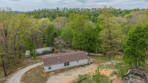 Tiny photo for 349 S Marlowe Lane, Speedwell, TN 37870 (MLS # 1338197)