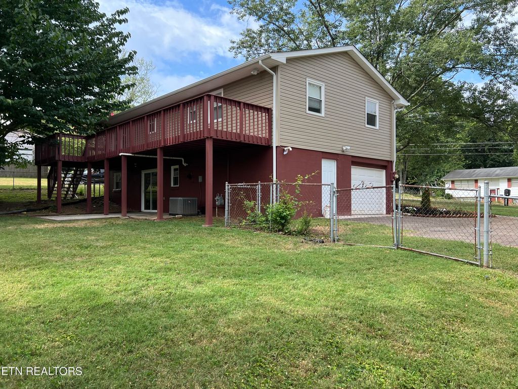 Photo of 244 Peterson Rd, Knoxville, TN 37934 (MLS # 1319788)