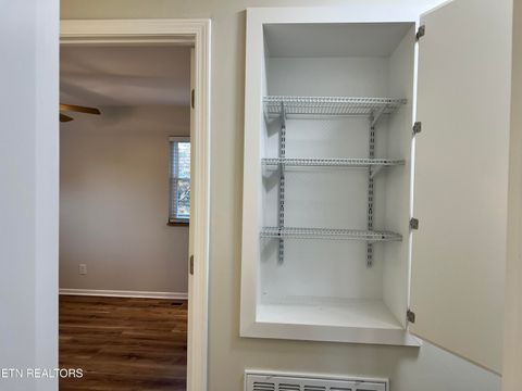 Tiny photo for 244 Peterson Rd, Knoxville, TN 37934 (MLS # 1319788)