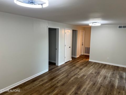 Tiny photo for 244 Peterson Rd, Knoxville, TN 37934 (MLS # 1319788)