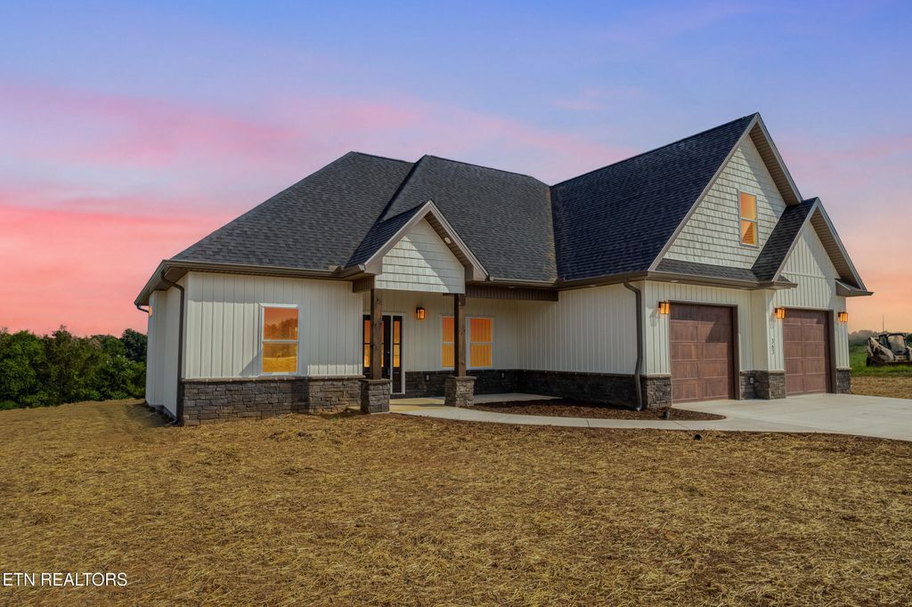 Photo of 363 Meadow Rd, Greenback, TN 37742 (MLS # 1306521)