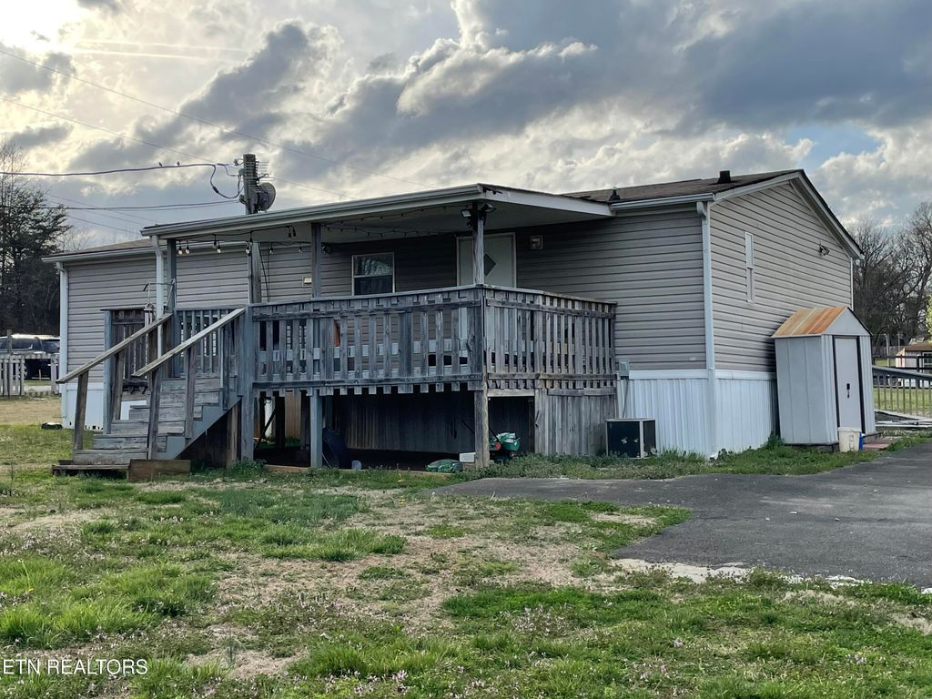 Photo of 125 Hill Loop, Madisonville, TN 37354 (MLS # 1332049)