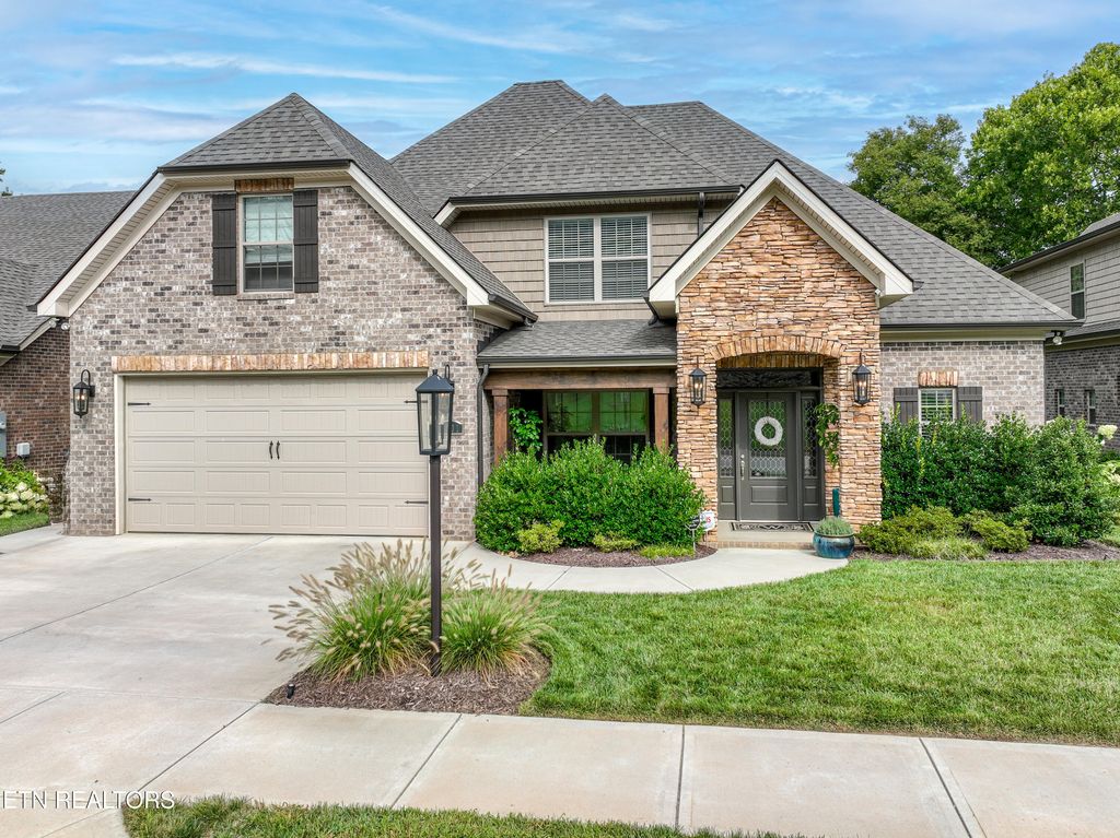 Photo of 1001 Westland Creek Blvd, Knoxville, TN 37923 (MLS # 1323552)