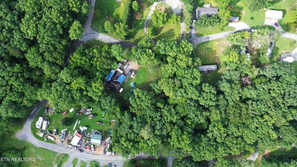 Photo of 114 Randall Fugate Rd, Spring City, TN 37381 (MLS # 1264036)