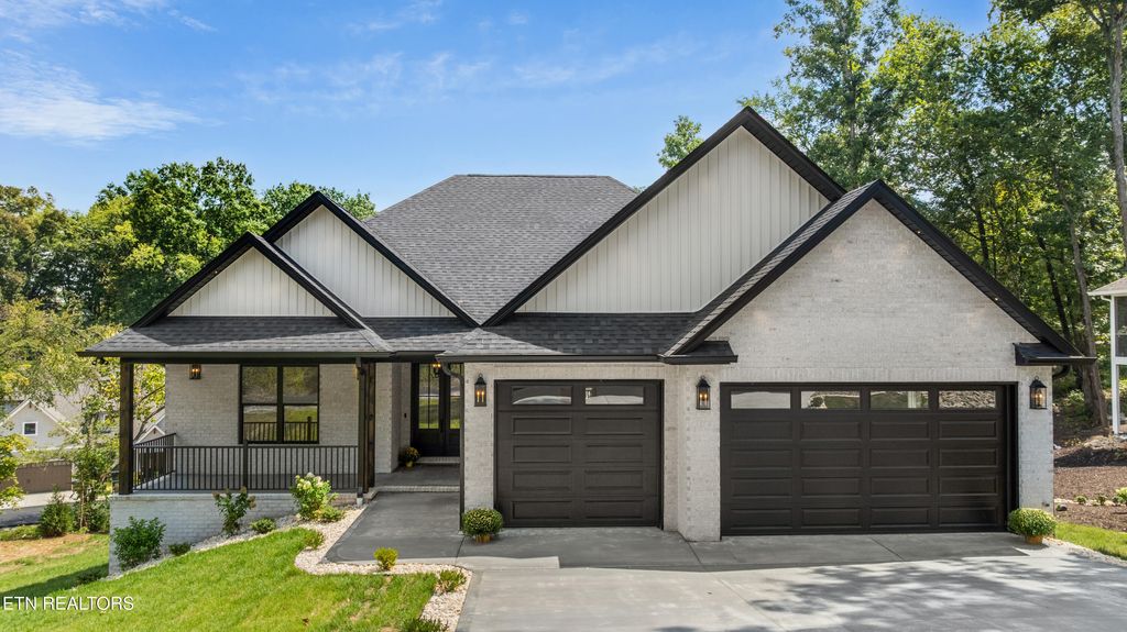 Photo of 118 Nuhya Way, Loudon, TN 37774 (MLS # 1314530)