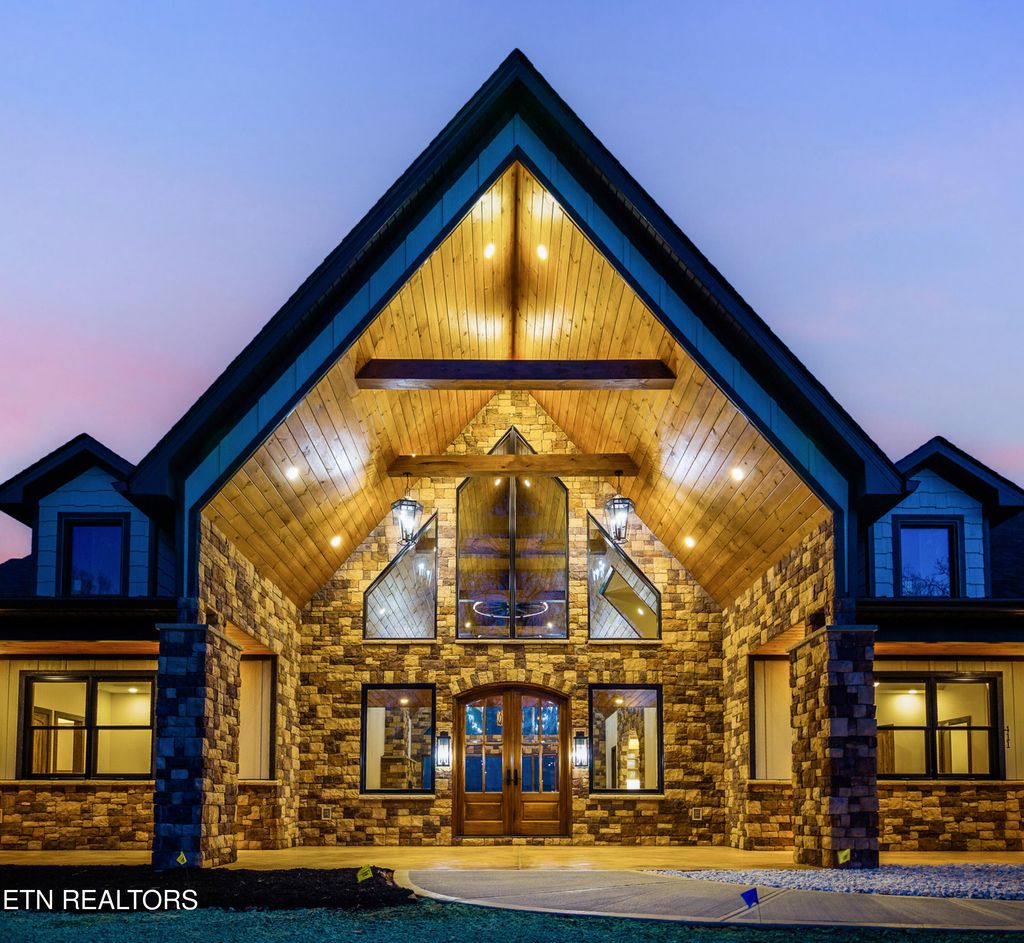 Photo of 411 Meadow Rd, Greenback, TN 37742 (MLS # 1335108)