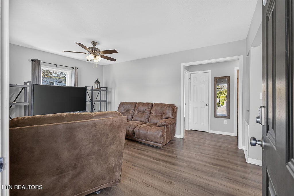 Photo of 3720 Ivy Ave, Knoxville, TN 37914 (MLS # 1360113)