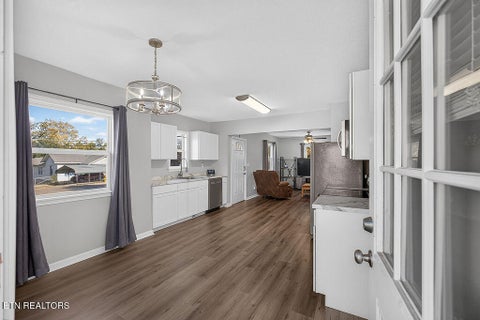 Tiny photo for 3720 Ivy Ave, Knoxville, TN 37914 (MLS # 1360113)
