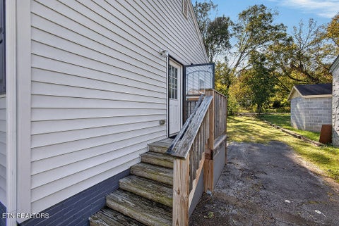 Tiny photo for 3720 Ivy Ave, Knoxville, TN 37914 (MLS # 1360113)