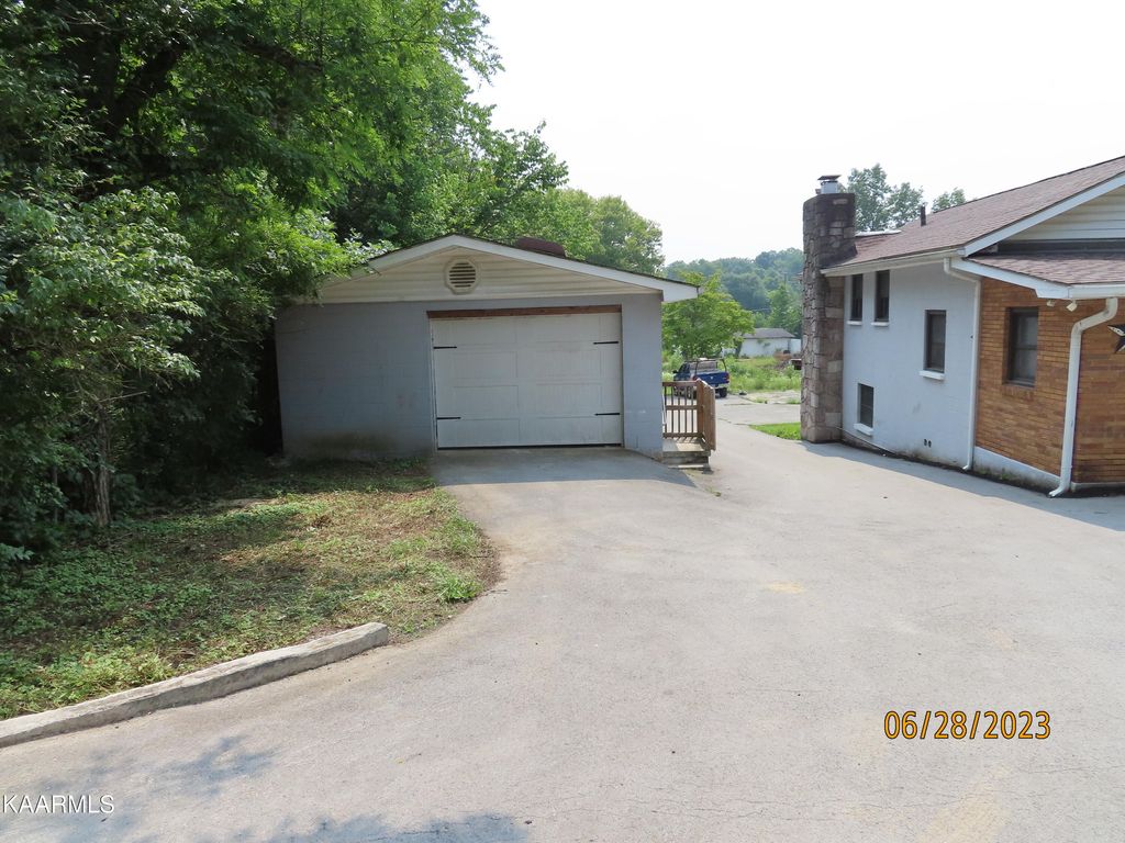 Photo of 9509 Smoky Row Rd, Strawberry Plains, TN 37871 (MLS # 1231876)