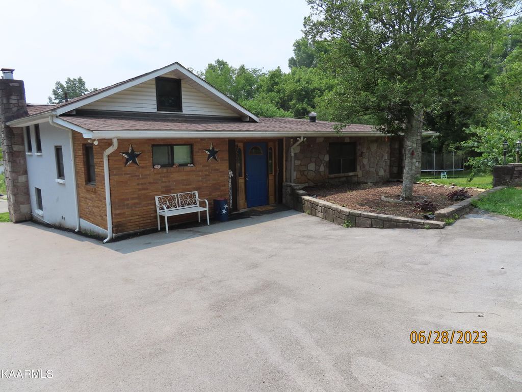 Photo of 9509 Smoky Row Rd, Strawberry Plains, TN 37871 (MLS # 1231876)