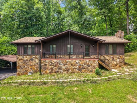 Photo of 624 Starlite Lane, Knoxville, TN 37920 (MLS # 1343000)