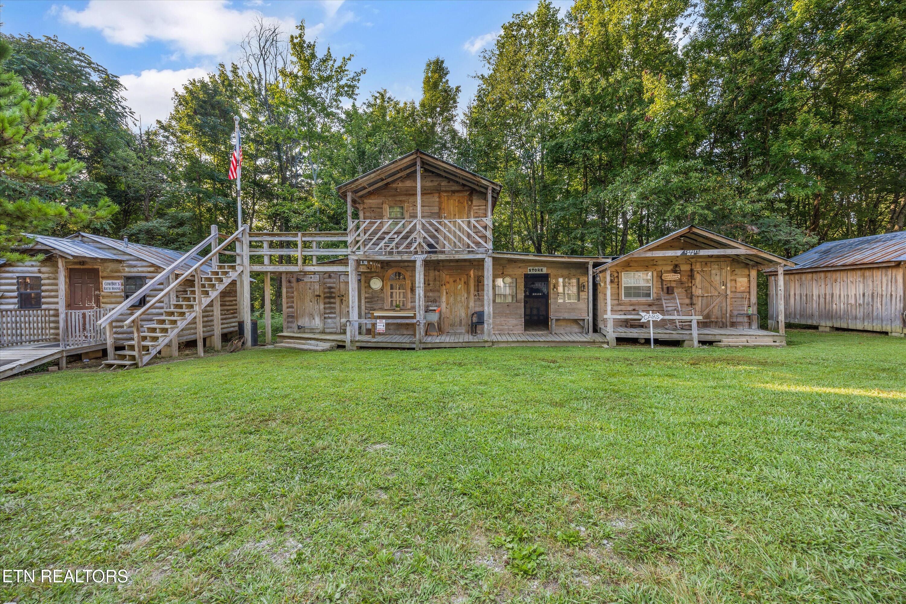 Winfield, Tennessee, 37892, United States, 18 Bedrooms Bedrooms, ,8 BathroomsBathrooms,Residential,Active,1920273
