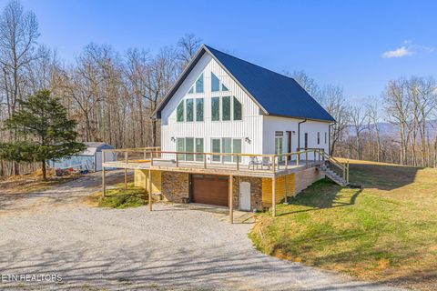 Photo of 264 Victory Cross Rd, LaFollette, TN 37766 (MLS # 1326186)