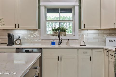 Tiny photo for 853 Pinebrooke Drive, Maryville, TN 37801 (MLS # 1340802)