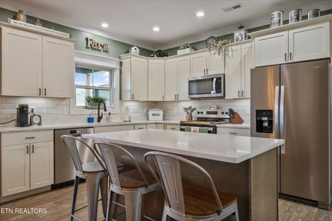 Tiny photo for 853 Pinebrooke Drive, Maryville, TN 37801 (MLS # 1340802)