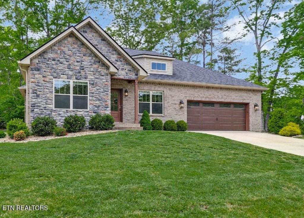 Photo of 10 King John Lane, Crossville, TN 38558 (MLS # 1340177)