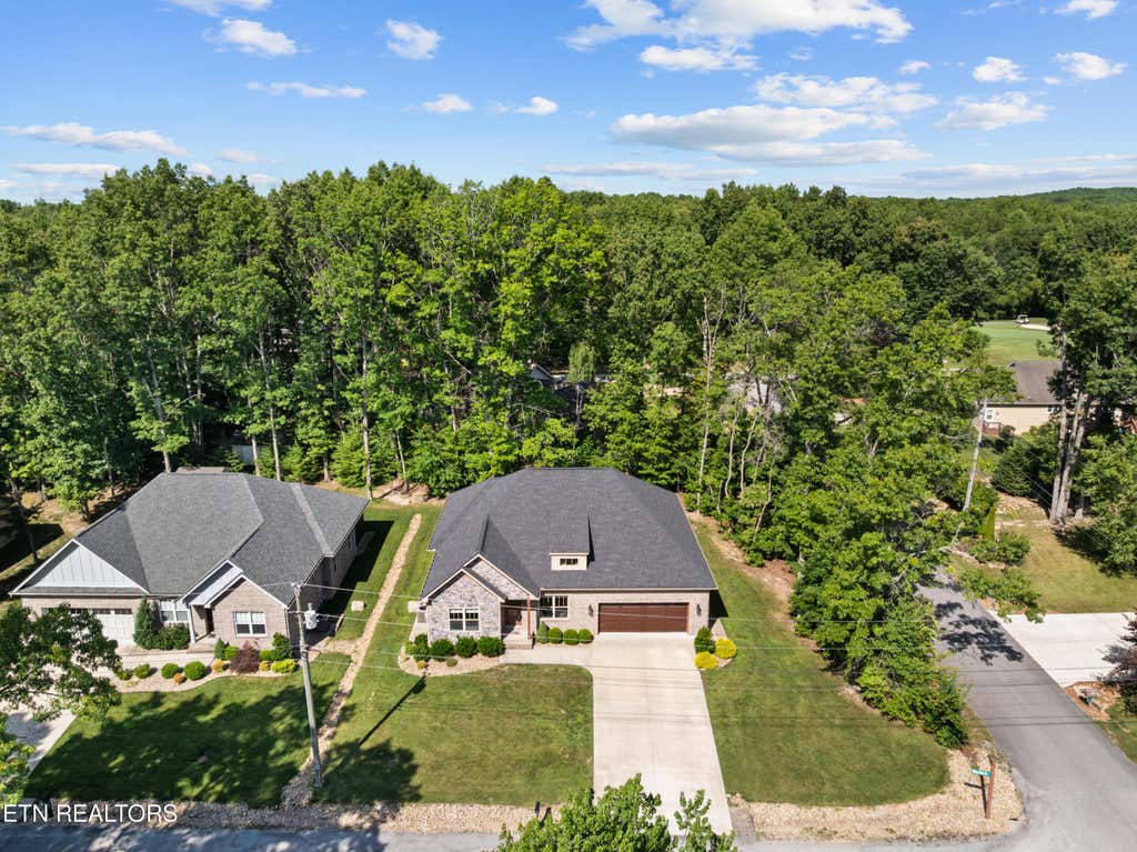 Photo of 10 King John Lane, Crossville, TN 38558 (MLS # 1340177)