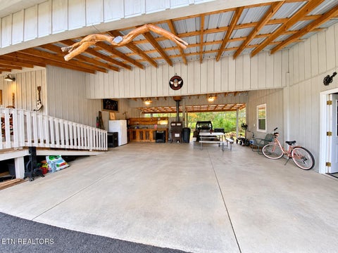 Tiny photo for 2225 Winona Rd, Huntsville, TN 37756 (MLS # 1356252)