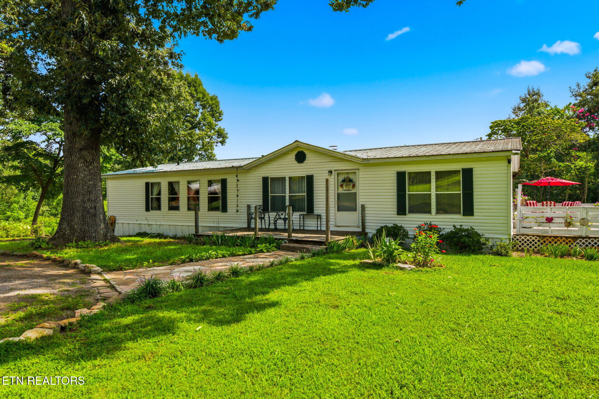 234 Greenbriar Rd