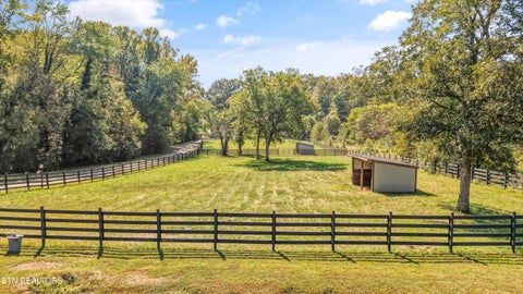 Tiny photo for 675 Travellers Way, Lenoir City, TN 37771 (MLS # 1360000)