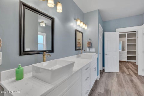 Tiny photo for 283 Old Island Tr, Kingsport, TN 37664 (MLS # 1334861)