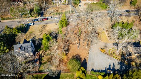 Tiny photo for 3944 Kingston Pike, Knoxville, TN 37919 (MLS # 1324637)