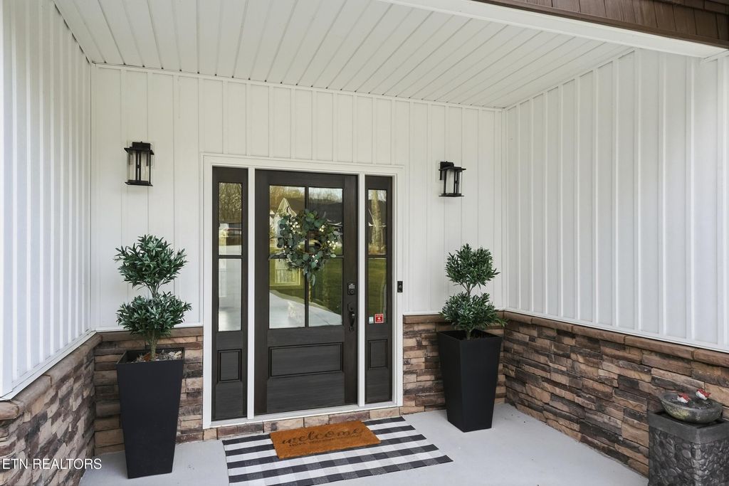 Photo of 285 Odali Trace, Loudon, TN 37774 (MLS # 1327636)