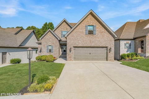 Photo of 843 Valley Glen Blvd, Knoxville, TN 37922 (MLS # 1354104)