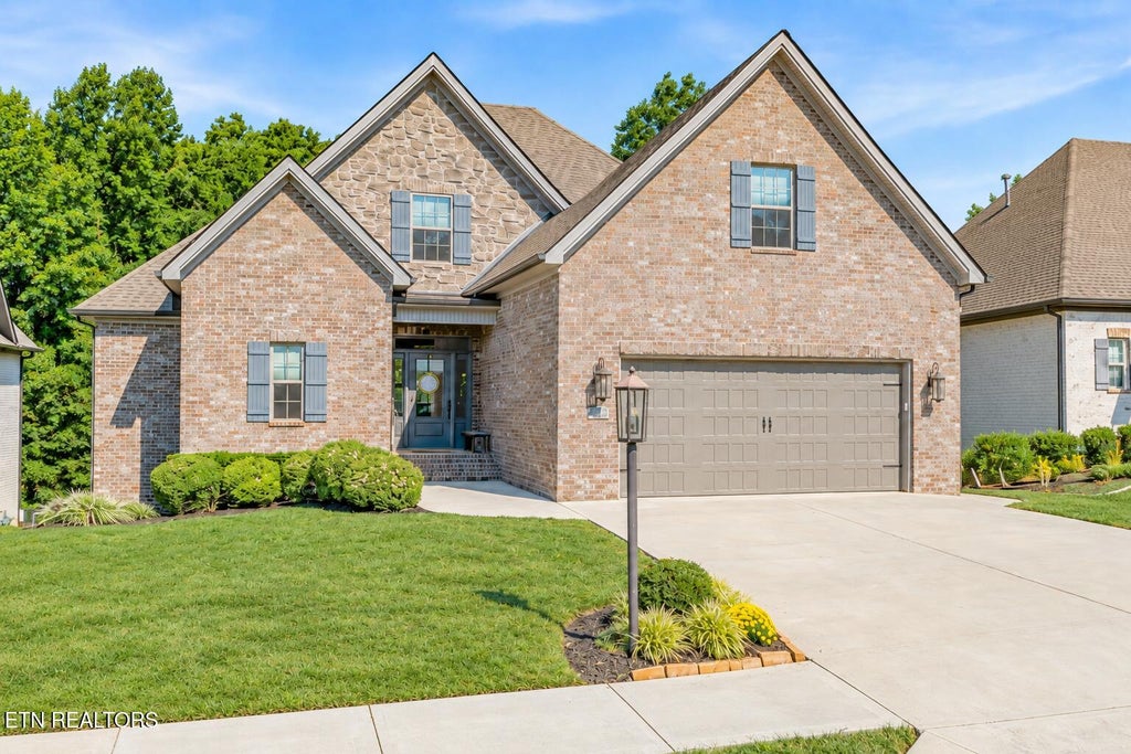 Photo of 843 Valley Glen Blvd, Knoxville, TN 37922 (MLS # 1354104)