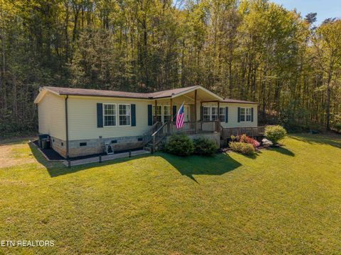 Photo of 631 Laurel Rd, Clinton, TN 37716 (MLS # 1337033)
