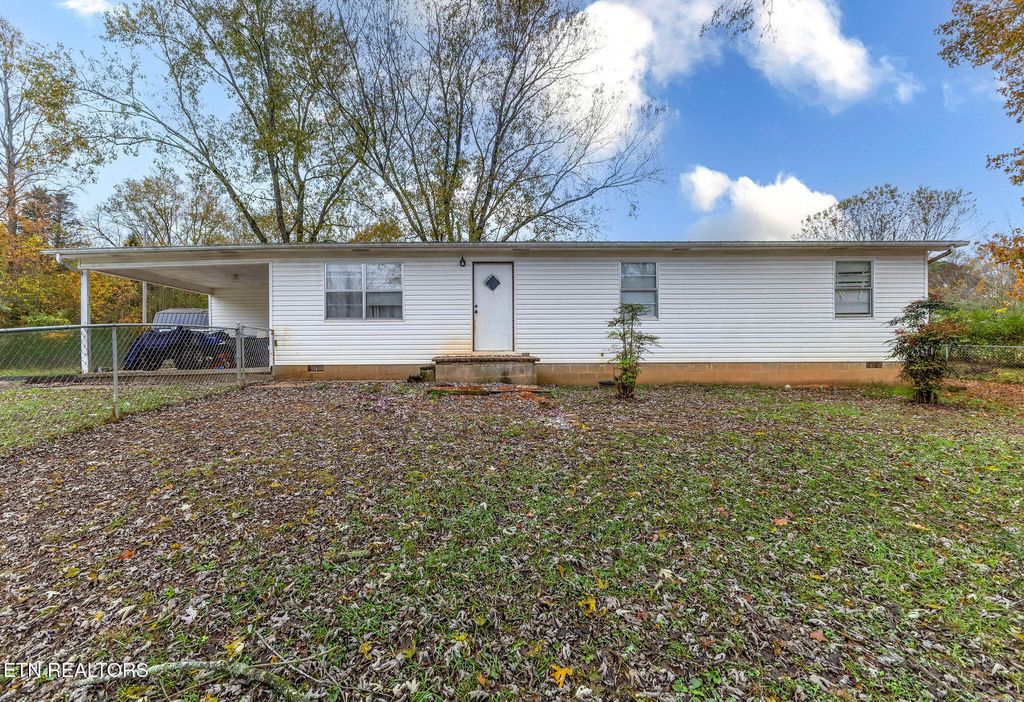 Photo of 124 Co Rd 352, Sweetwater, TN 37874 (MLS # 1321157)