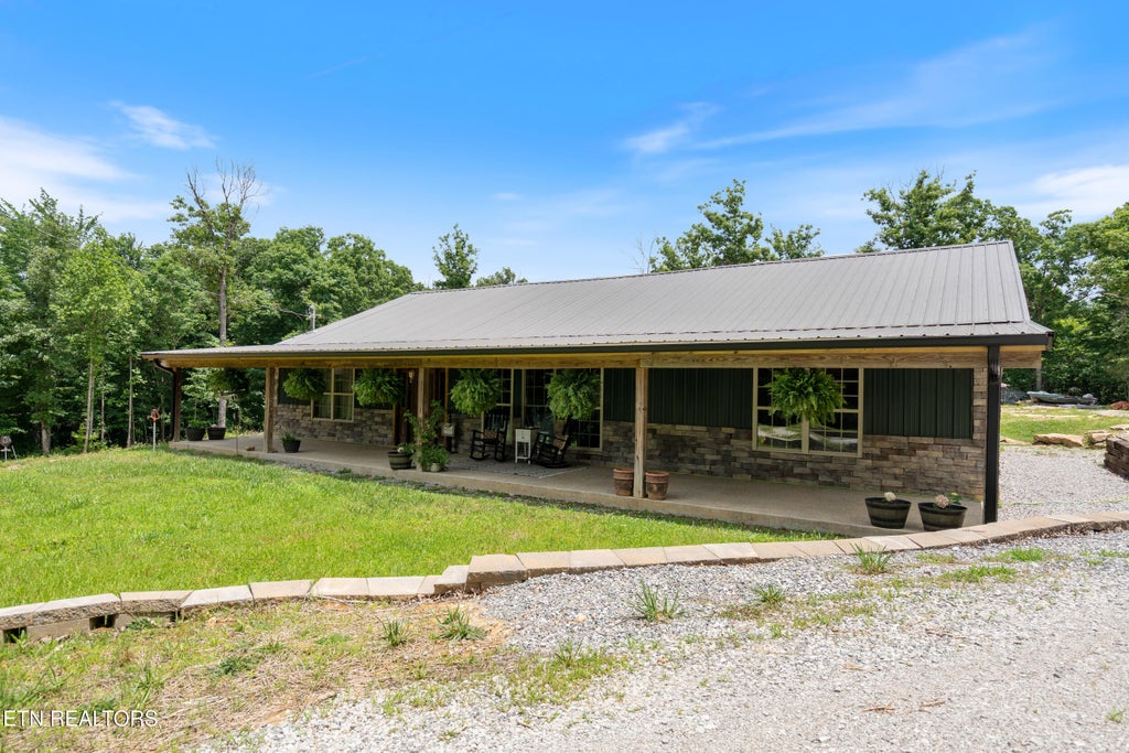 Photo of 904 Meadows Drive, Spencer, TN 38585 (MLS # 1348830)