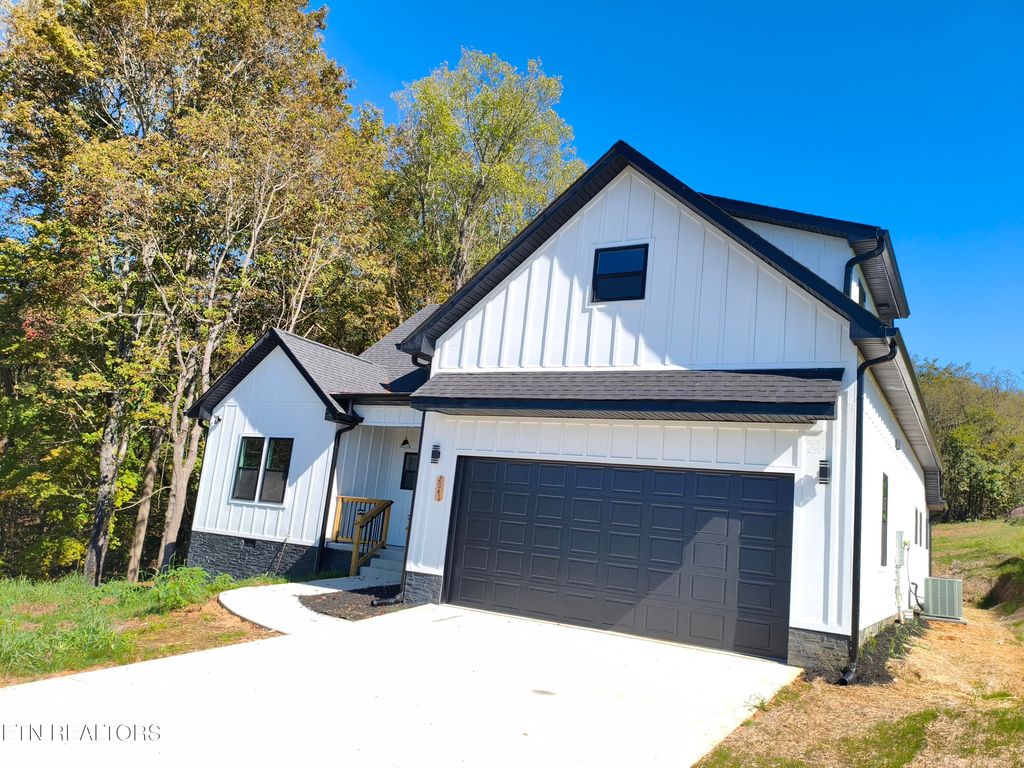 Photo of 2041 River Mist Circle, New Market, TN 37820 (MLS # 1319092)