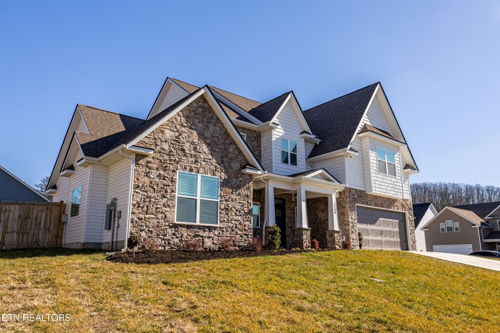 Photo of 2200 Shylah Mia Lane, Knoxville, TN 37932 (MLS # 1326913)