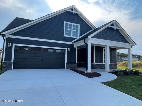 Tiny photo for 375 Trillium Tr, Lenoir City, TN 37771 (MLS # 1356151)