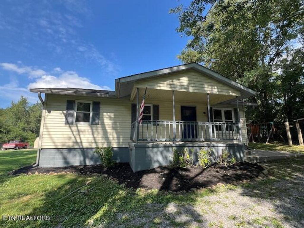 Photo of 3957 Payne Hollow Rd, Walland, TN 37886 (MLS # 1273862)