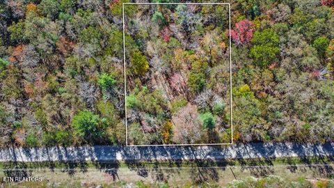 Photo of 120 Newcastle Lane, Crossville, TN 38555 (MLS # 1319424)