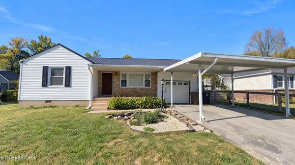 2539 BUFFAT MILL RD, KNOXVILLE, TN 37917 - Image 4d5dec7ccc4f9f7cefa44de7fafe8fd7/1566514095
