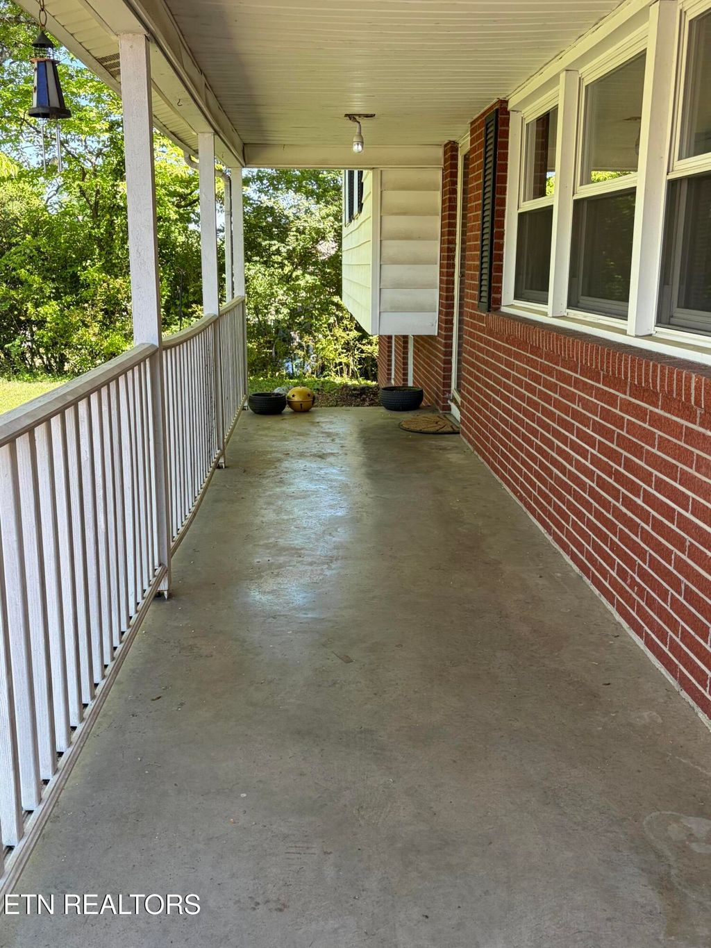 Photo of 4324 Royalview Rd, Knoxville, TN 37921 (MLS # 1337450)